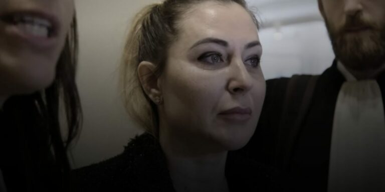 Magali Berdah, à la sortie d'une audience au Tribunal