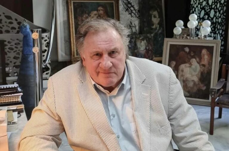 Gérard Depardieu en mars 2022 © Facebook / DR