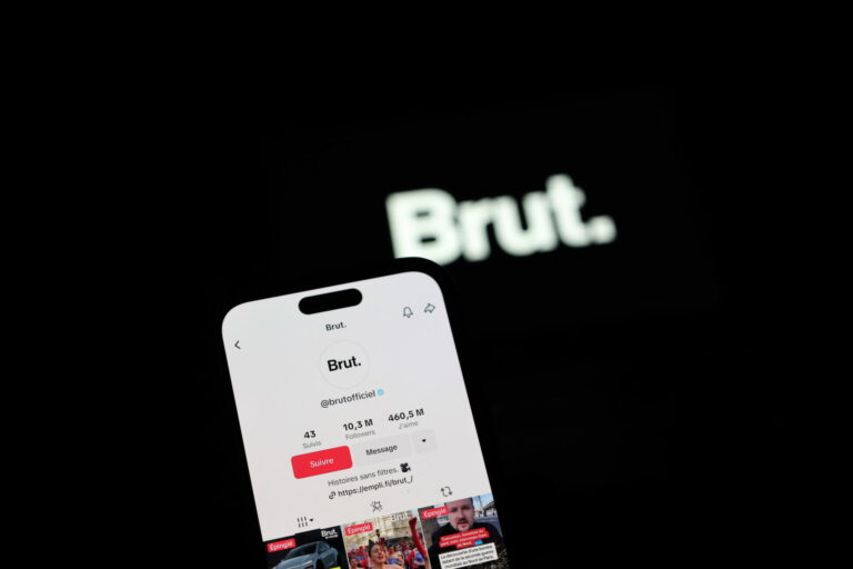Le média Brut. dépasse les 10 millions d'abonnés sur TikTok © DECHIFFREUR / LF-DB