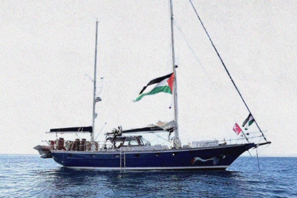Le bateau humanitaire "Madleen" avant le départ. Photo : © Tan Safi / Coalition de la Flottille de la Liberté
