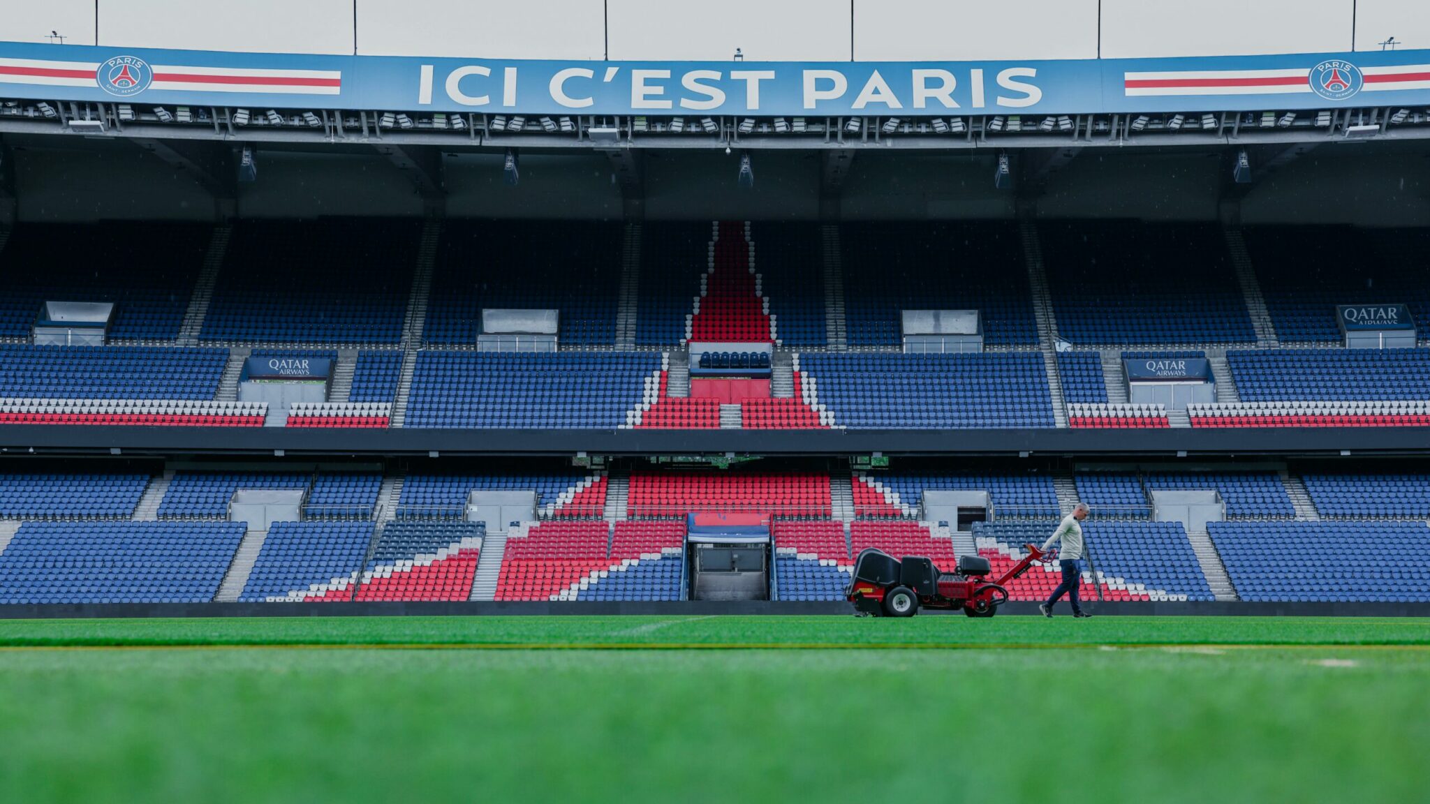 Illustration. Stade de football © TBD Traveller