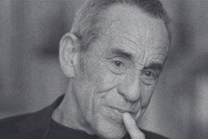 Capture d'écran de l'extrait du documentaire La face cachée de l’homme en noir © TF1/X