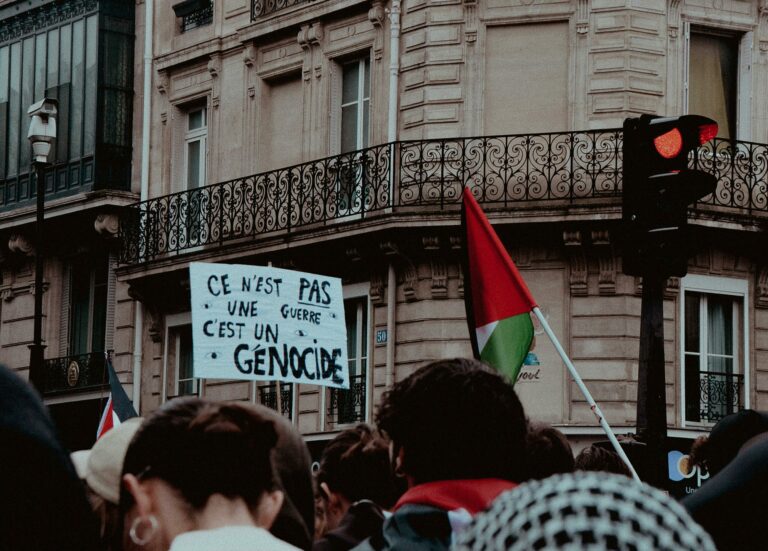 Manifestation en soutien au peuple palestinien, à Paris, le 1er Juin 2024 © EMMA CHHB / PXL
