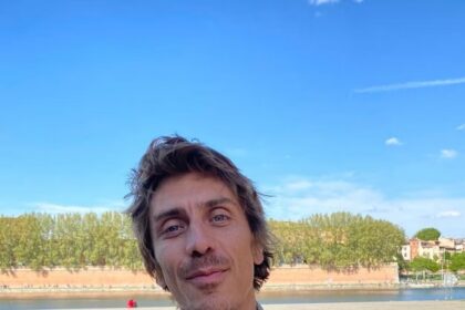 Photo de Camilo Castro, Français détenu au Venezuela depuis juin 2025. Il a été libéré, annonce Emmanuel Macron le dimanche 16 novembre 2025. © Amnesty International / Photo personnelle · DR