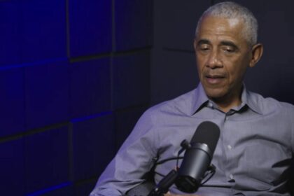 Barack Obama dans le podcast de Brian Tyler Cohen © CAPTURE D'ÉCRAN / YOUTUBE « BRIAN TYLER COHEN »