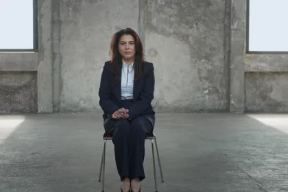 Houria Aouimeur, ex-directrice de l’AGS (organisme de garantie des salaires), l’assure, malgré les menaces  : « On ne me bâillonnera pas. » © Squawk